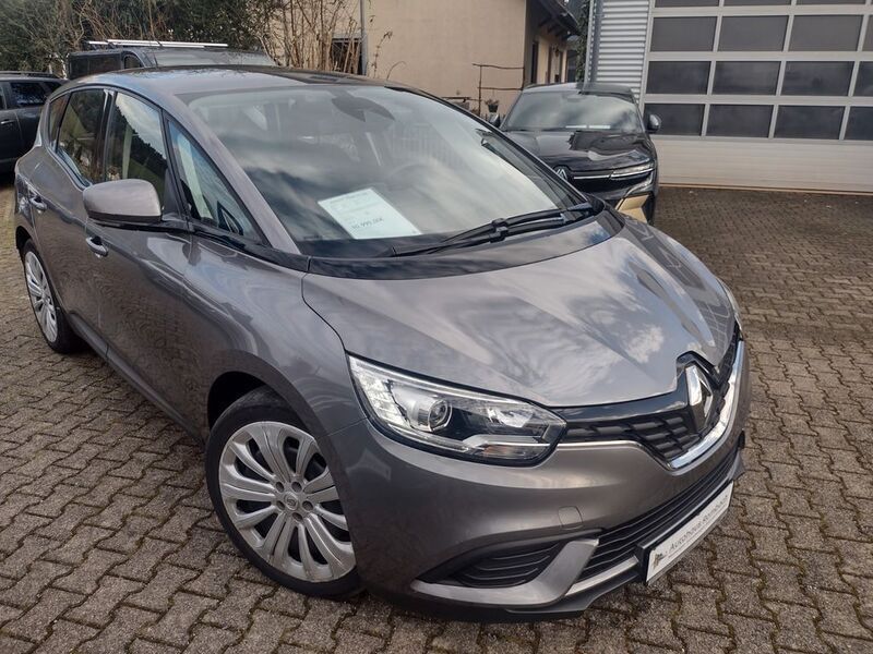 Gebraucht Renault Scénic IV Life 116 PS (85 kW) 2017 Grau Van / Kleinbus