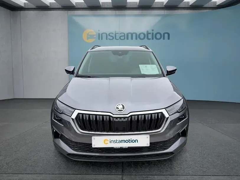 Gebraucht Skoda Karoq 150 PS (110 kW) 2025 Grau SUV