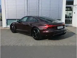 Gebraucht Audi RS e-tron GT 439 kW (598 PS) 2024 Rot (sevillarot metallic) Limousine