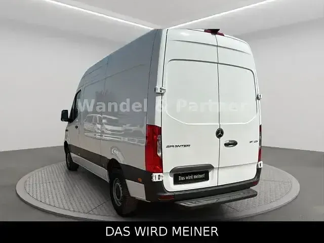 Gebraucht Mercedes Sprinter 170 PS (125 kW) 2024 Andere Van