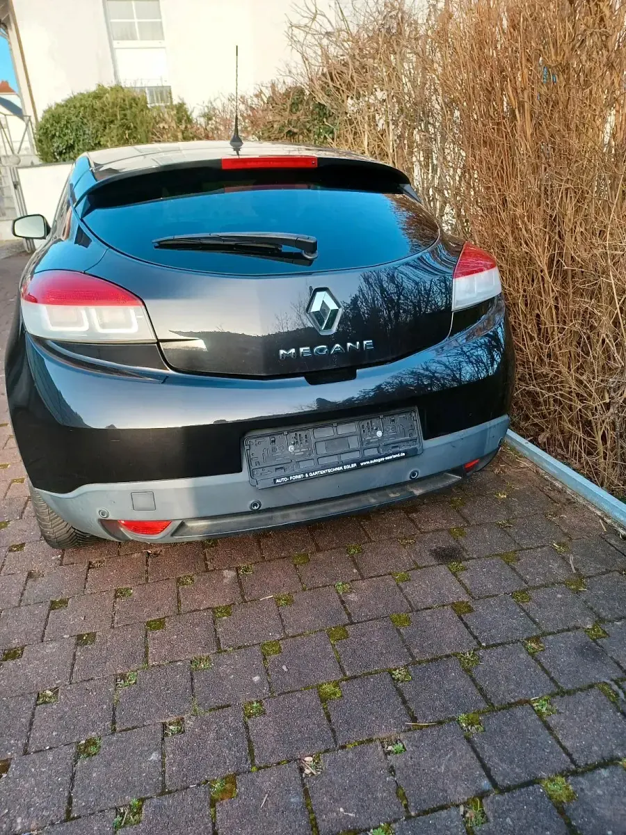 Gebraucht Renault Mégane Coupé 131 PS (96 kW) 2010 Schwarz Coupé