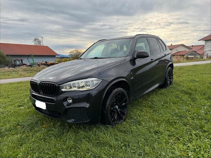 Schwarz Gebraucht 2014 BMW X5 Shadowline SUV | 29.999 € - Bild 1/4