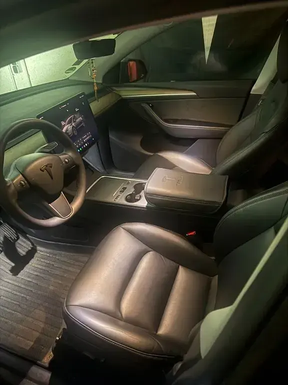 Gebraucht Tesla Model Y RWD 250 kW (340 PS) 2023 SUV