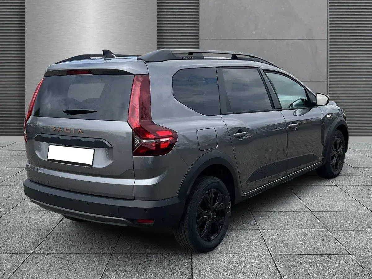Neu Dacia Jogger Extreme 110 PS (80 kW) 2025 Dolomitgrau Van / Kleinbus