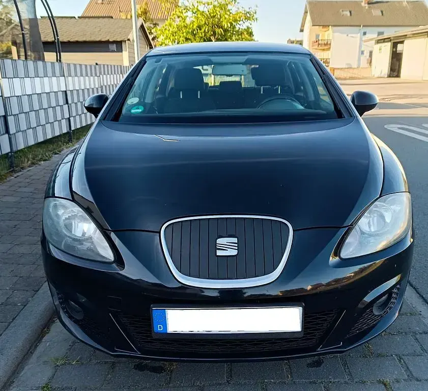 Second-hand Seat Leon Copa 105 CP (77 kW) 2011 Negru Hatchback