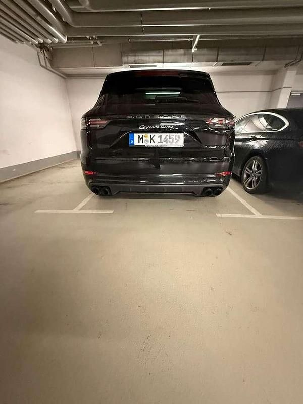 Gebraucht Porsche Cayenne Turbo 549 PS (403 kW) 2018 Schwarz SUV