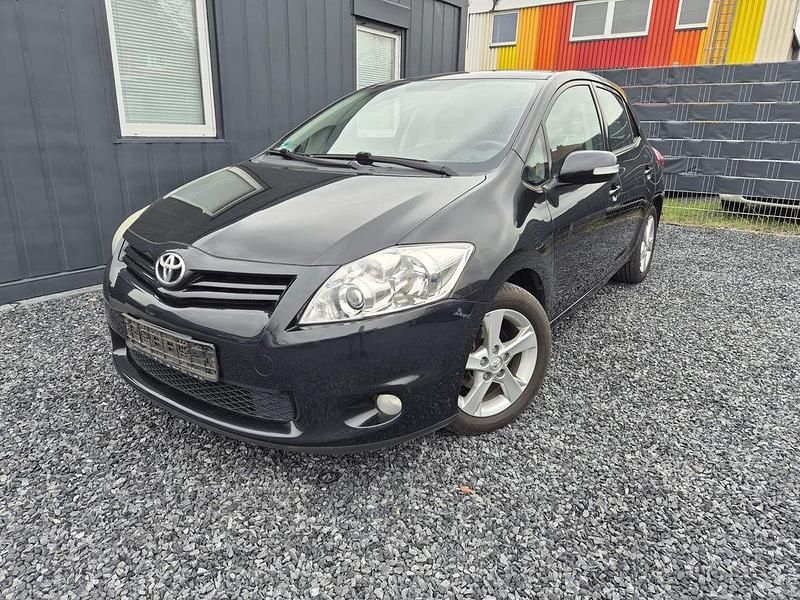 Gebraucht Toyota Auris Edition 132 PS (97 kW) 2011 Schwarz Kleinwagen