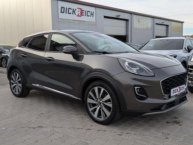 Grau Gebraucht 2020 Ford Puma Titanium X SUV | 13.450 € (Superpreis) - Bild 1/4