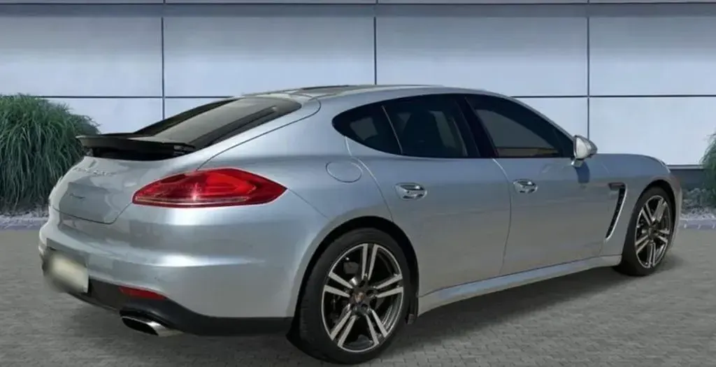 Gebraucht Porsche Panamera 310 PS (228 kW) 2014 Silber Kleinwagen