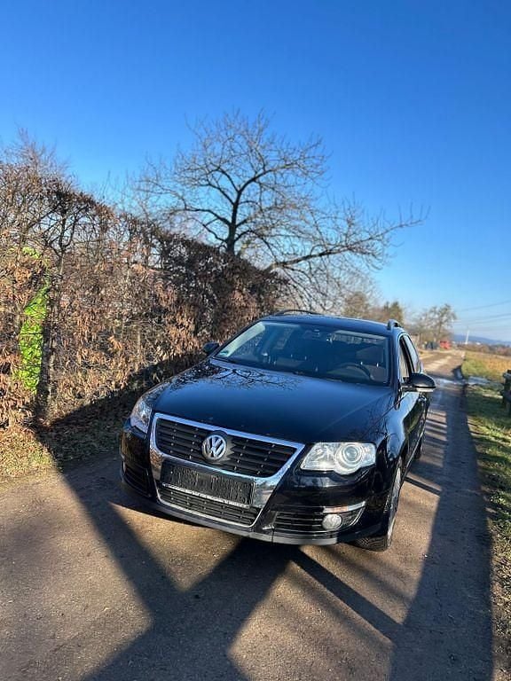 Schwarz Gebraucht 2007 VW Passat Comfortline Limousine | 1.950 € (Guter Preis) - Bild 1/4