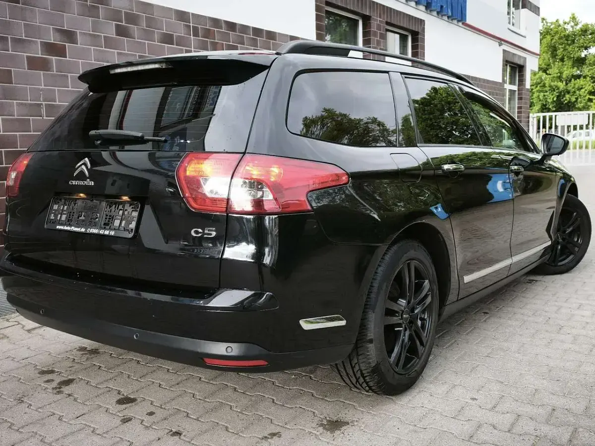 Gebraucht Citroën C5 Business Class 156 PS (114 kW) 2013 Schwarz Kombi