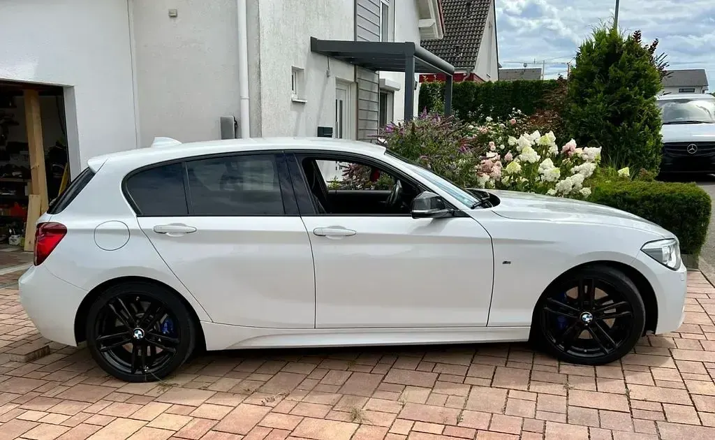 Gebraucht BMW M135 Sport Line 320 PS (235 kW) 2014 Weiß Kleinwagen