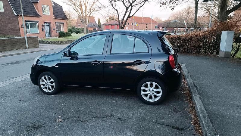 Gebraucht Nissan Micra 80 PS (58 kW) 2015 Schwarz Kleinwagen