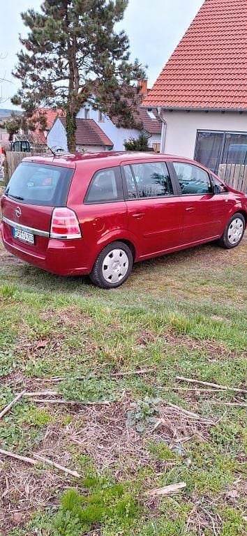 Rot Gebraucht 2005 Opel Zafira Van / Kleinbus | 1.200 € (Superpreis) - Bild 1/4