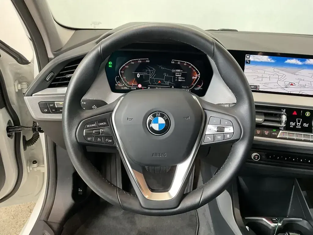 Gebraucht BMW 116 Sport Line 109 PS (80 kW) 2023 Weiß Kleinwagen