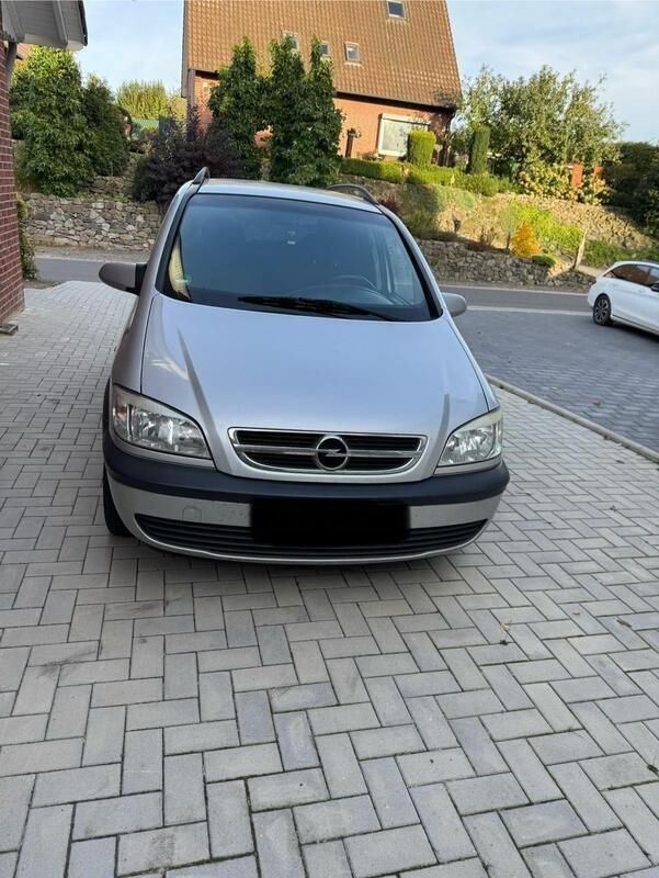 Silber Gebraucht 2003 Opel Zafira Van / Kleinbus | 800 € (Guter Preis) - Bild 1/4