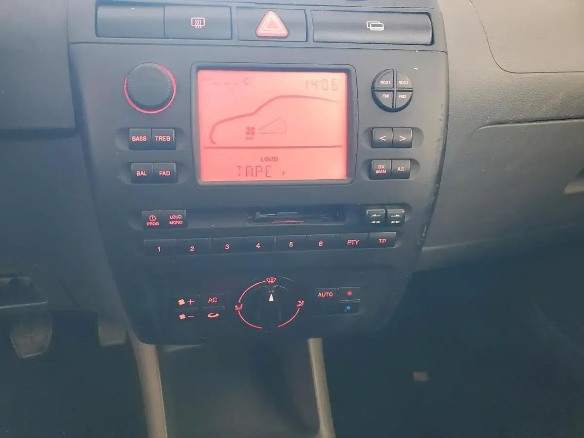 Gebraucht Seat Ibiza 44 PS (32 kW) 2002 Schwarz Kleinwagen