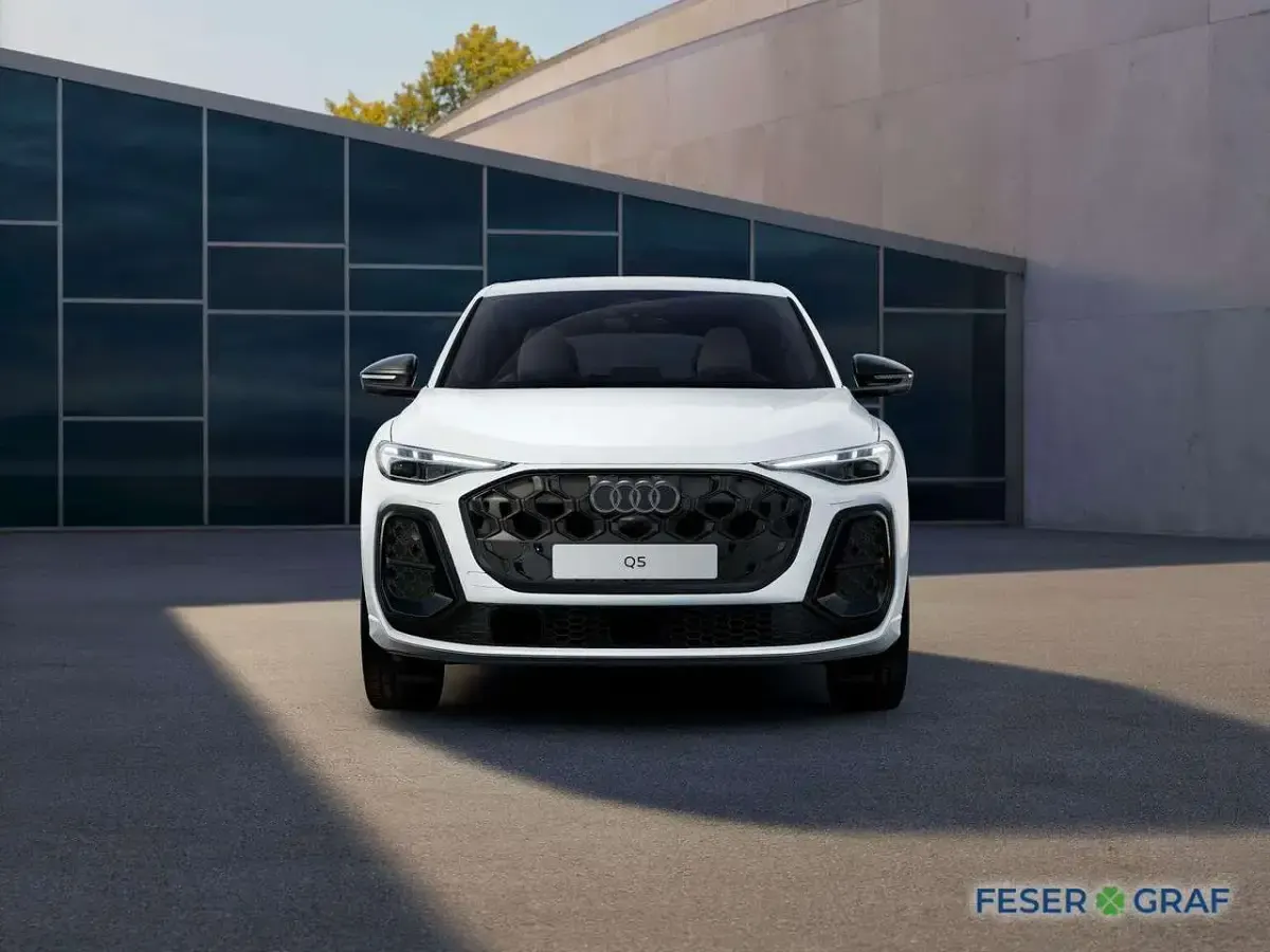 Neu Audi Q5 Sportback Sport 204 PS (150 kW) 2026 Gletscherweiß SUV