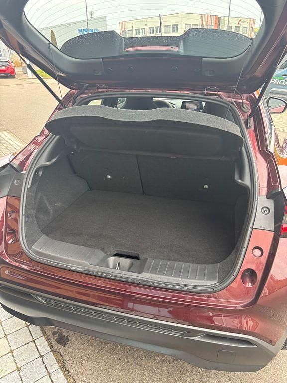 Gebraucht Nissan Juke Acenta 117 PS (86 kW) 2020 Rot SUV