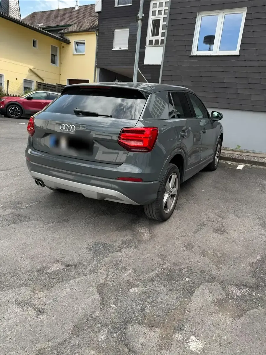 Gebraucht Audi Q2 150 PS (110 kW) 2019 Grau SUV