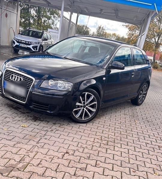 Schwarz Gebraucht 2006 Audi A3 Kleinwagen | 2.200 € (Guter Preis) - Bild 1/4