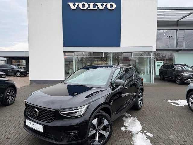 Gebraucht Volvo XC40 120 PS (88 kW) 2024 SUV