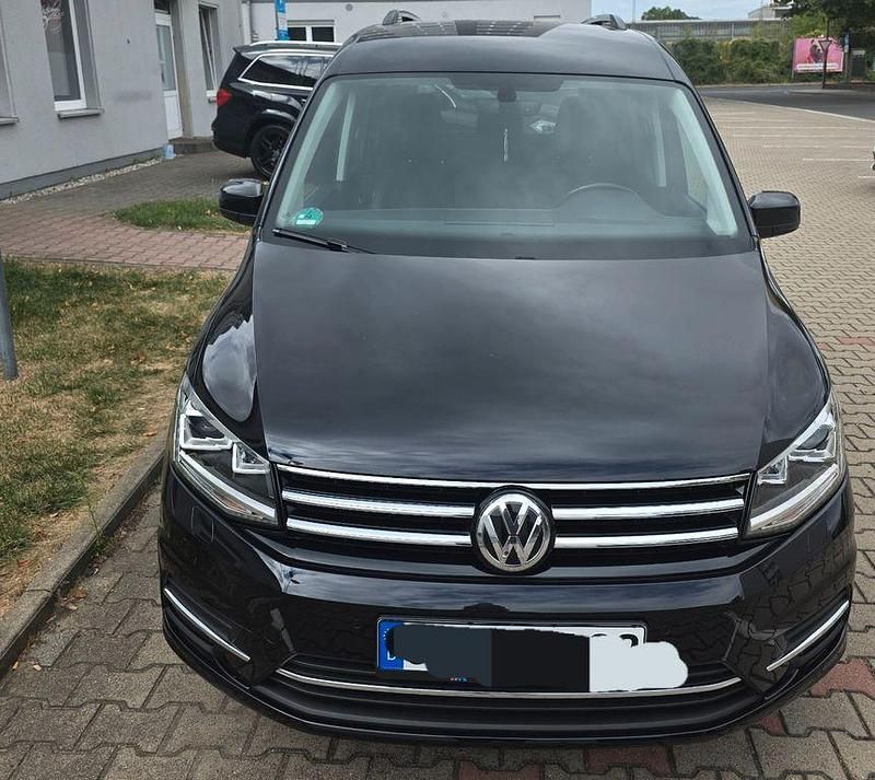 Schwarz Gebraucht 2020 VW Caddy Highline Van / Kleinbus | 27.500 € (Guter Preis) - Bild 1/4