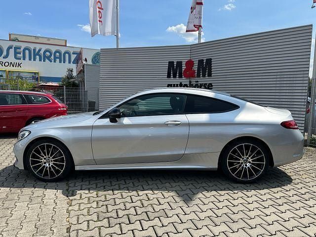 Gebraucht Mercedes C300 AMG line 245 PS (180 kW) 2017 Iridiumsilber Coupé