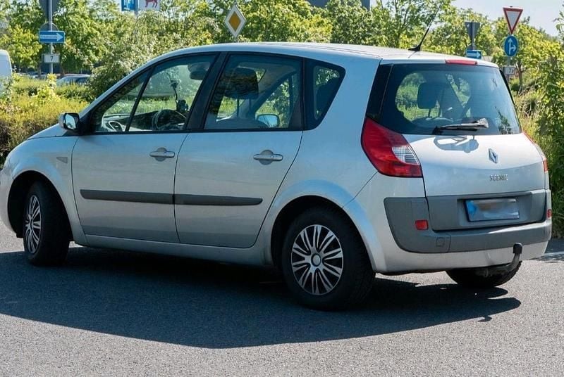 Silber Gebraucht 2007 Renault Scénic II Exception Van / Kleinbus | 1.900 € (Fairer Preis) - Bild 1/4