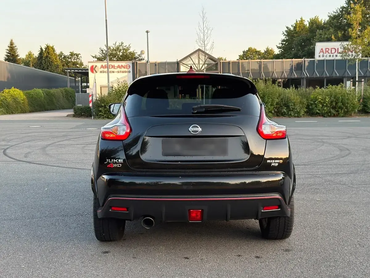 Gebraucht Nissan Juke 360º 218 PS (160 kW) 2015 Schwarz SUV