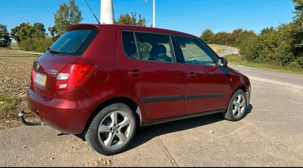 Gebraucht Skoda Fabia 86 PS (63 kW) 2008 Rot Limousine