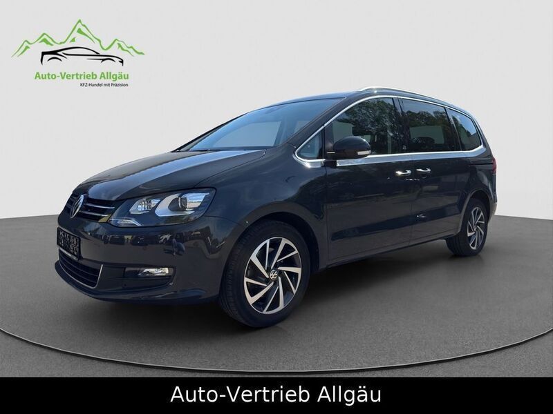 Grau Gebraucht 2017 VW Sharan Sound Van / Kleinbus | 20.400 € (Fairer Preis) - Bild 1/4