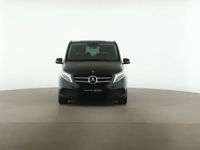 Gebraucht Mercedes V250 190 PS (139 kW) 2022 Schwarz Van / Kleinbus