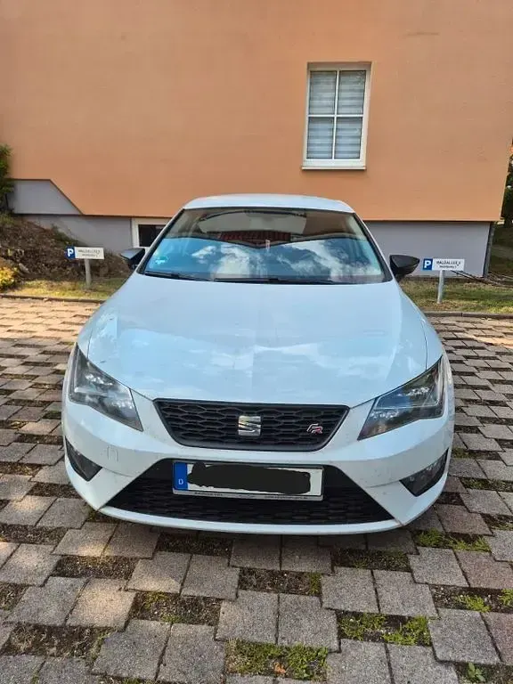 Gebraucht Seat Leon ST FR 179 PS (131 kW) 2014 Weiß Kombi