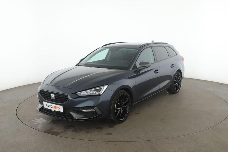 Grau Gebraucht 2022 Seat Leon FR Kombi | 24.190 € (Etwas zu teuer) - Bild 1/3