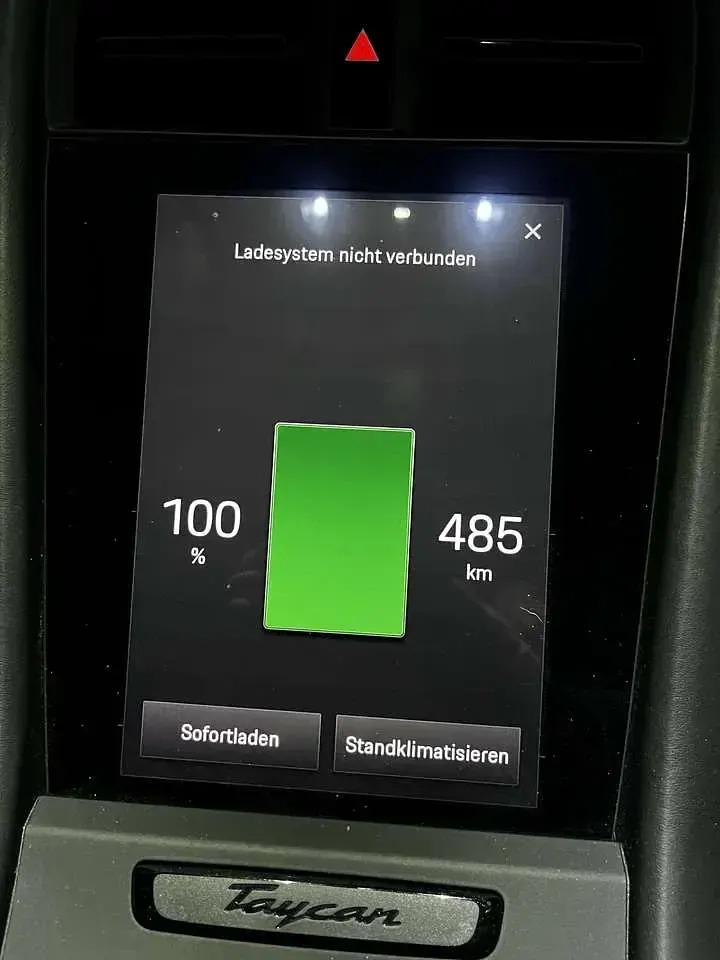 Gebraucht Porsche Taycan 359 kW (489 PS) 2022 Schwarz Limousine