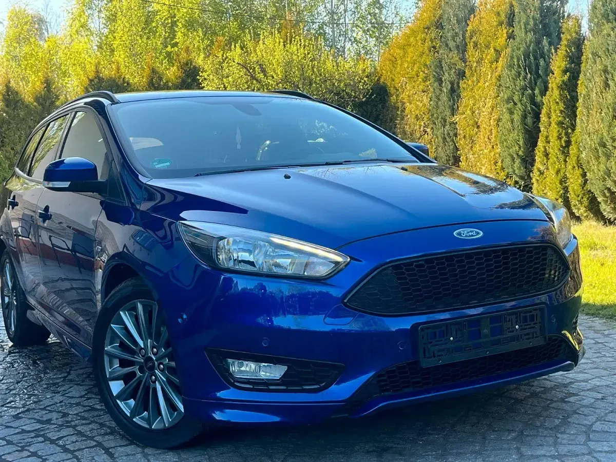 Usata Ford Focus ST-Line 140 CV (102 kW) 2018 Blu Station wagon