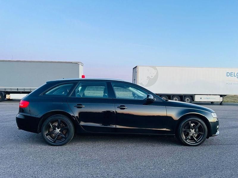 Gebraucht Audi A4 Ambition 265 PS (194 kW) 2011 Schwarz Kombi
