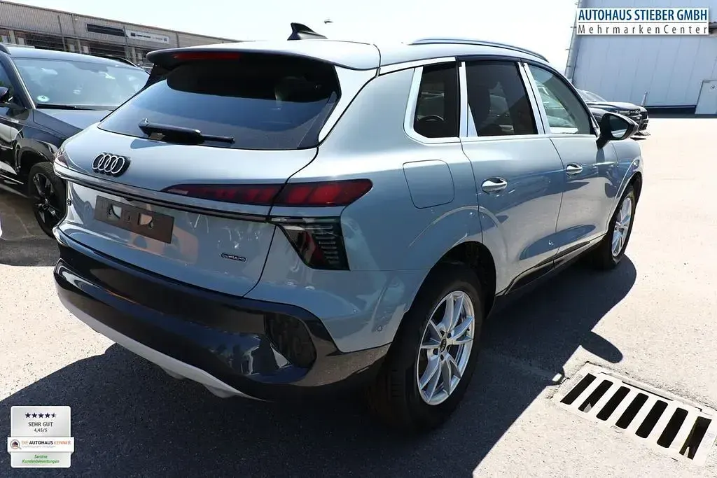 Neu Audi Q3 Ambiente 204 PS (150 kW) 2026 Pfeilgrau perleffekt SUV