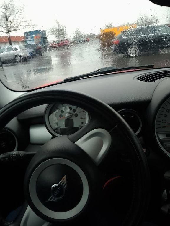 Gebraucht Mini ONE 95 PS (69 kW) 2010 Rot Kleinwagen