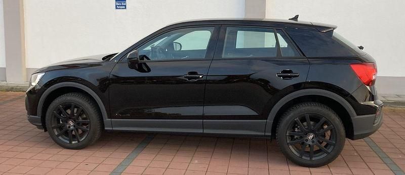 Gebraucht Audi Q2 Basis 190 PS (139 kW) 2025 Schwarz SUV