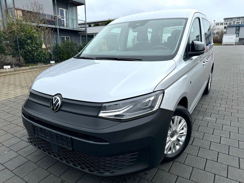 Silber Gebraucht 2023 VW Caddy Life Van / Kleinbus | 18.980 € (Etwas zu teuer) - Bild 1/4