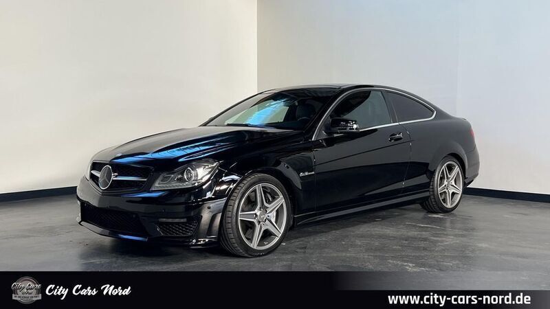 Schwarz Gebraucht 2014 Mercedes C63 AMG AMG Coupé | 49.990 € (Fairer Preis) - Bild 1/4