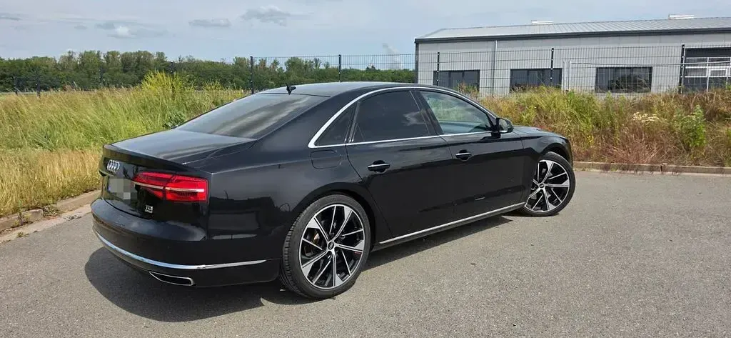 Gebraucht Audi A8 Sport 258 PS (189 kW) 2014 Schwarz Limousine