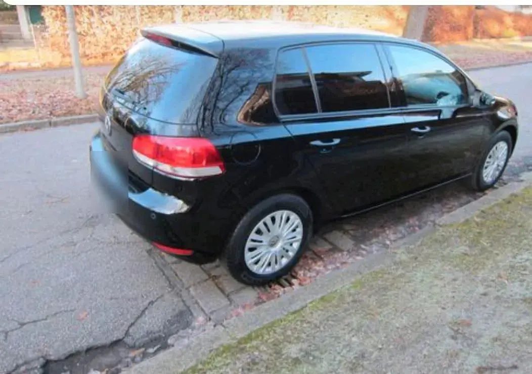Gebraucht VW Golf VI 102 PS (75 kW) 2009 Schwarz Kleinwagen