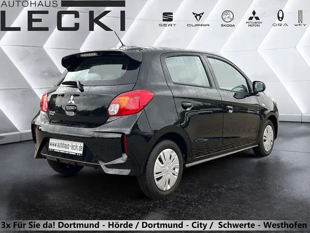 Gebraucht Mitsubishi Space Star Select 71 PS (52 kW) 2024 Piano schwarz Kleinwagen