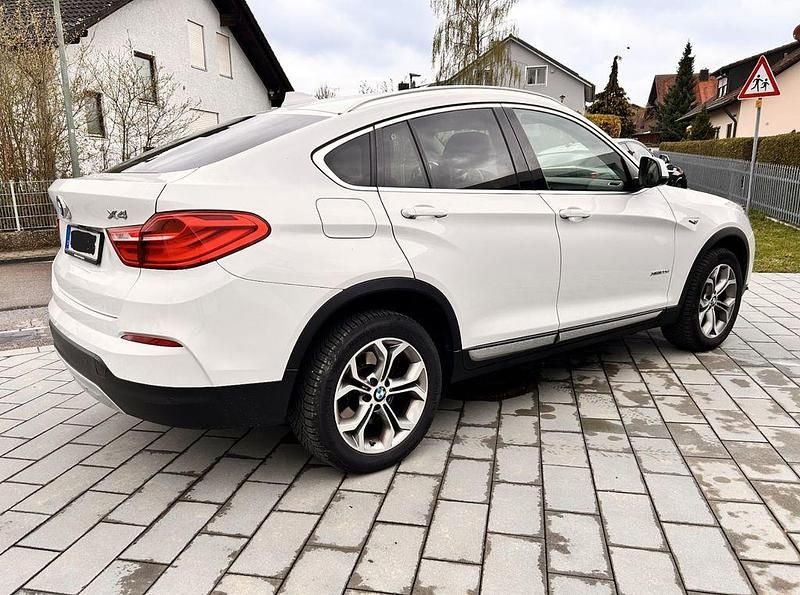 Gebraucht BMW X4 xLine 190 PS (139 kW) 2017 Weiß SUV