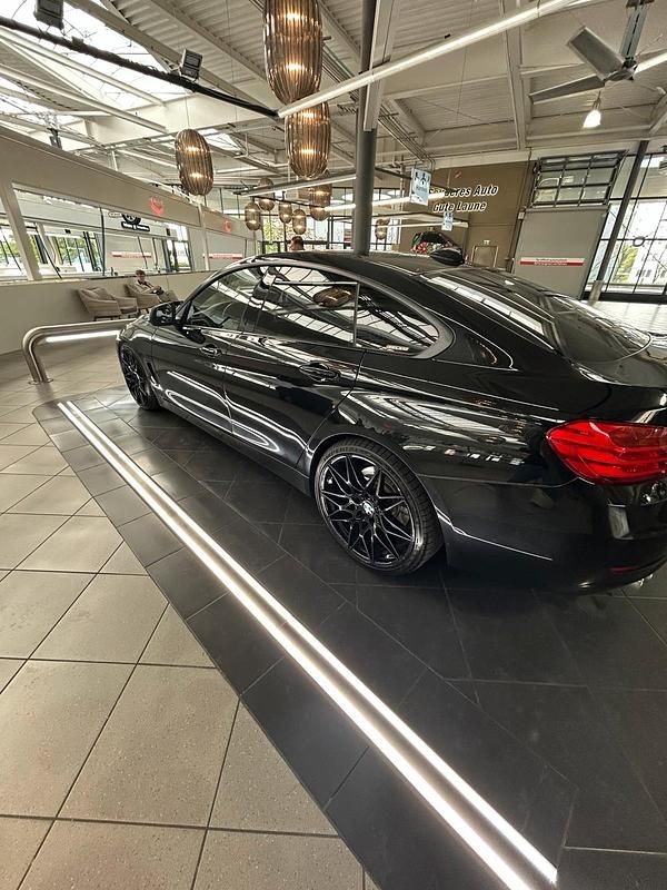 Second-hand BMW 430 258 CP (189 kW) 2015 Verde Coupe