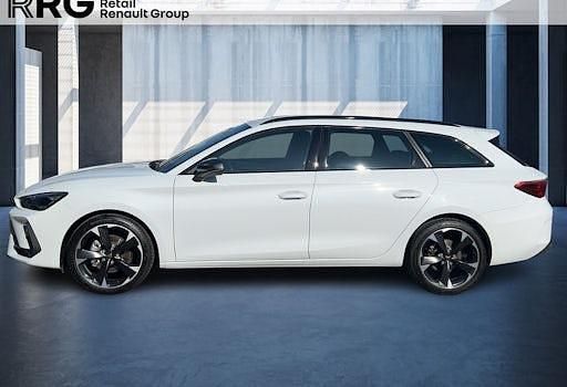 Second-hand Cupra Leon 150 CP (110 kW) 2025 Alb Break