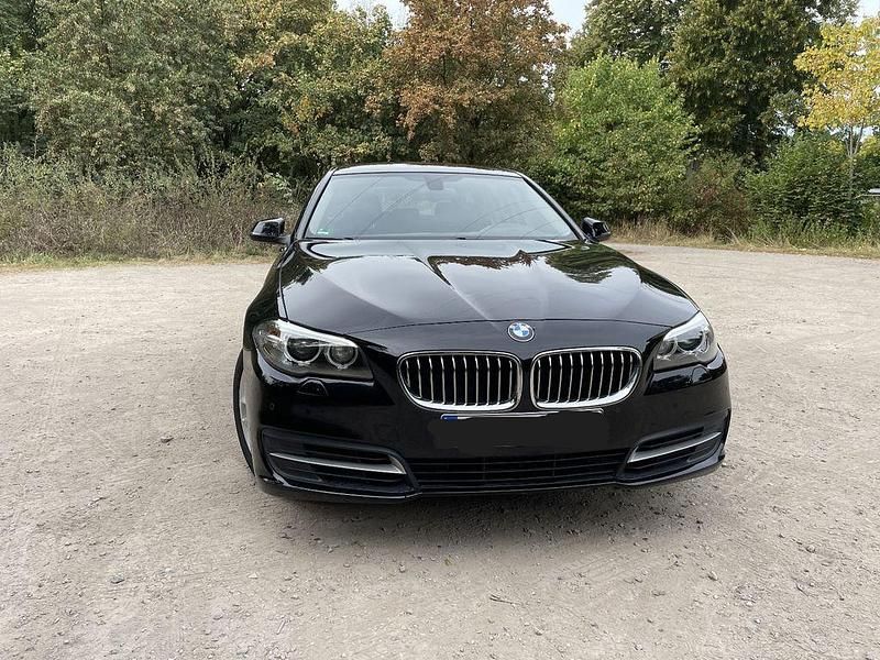 Gebraucht BMW 518 150 PS (110 kW) 2016 Schwarz Kombi